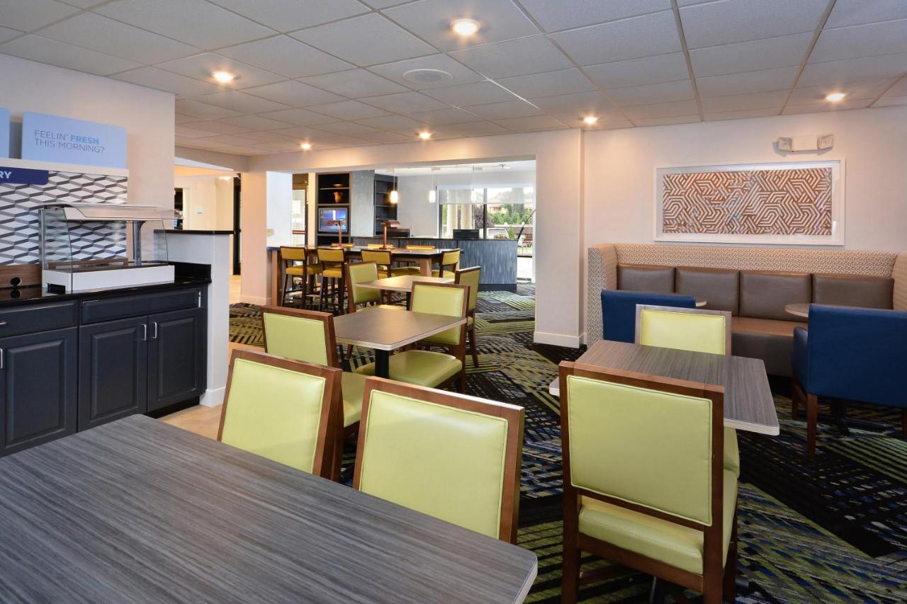 Holiday Inn Express Lynchburg By Ihg Exteriér fotografie