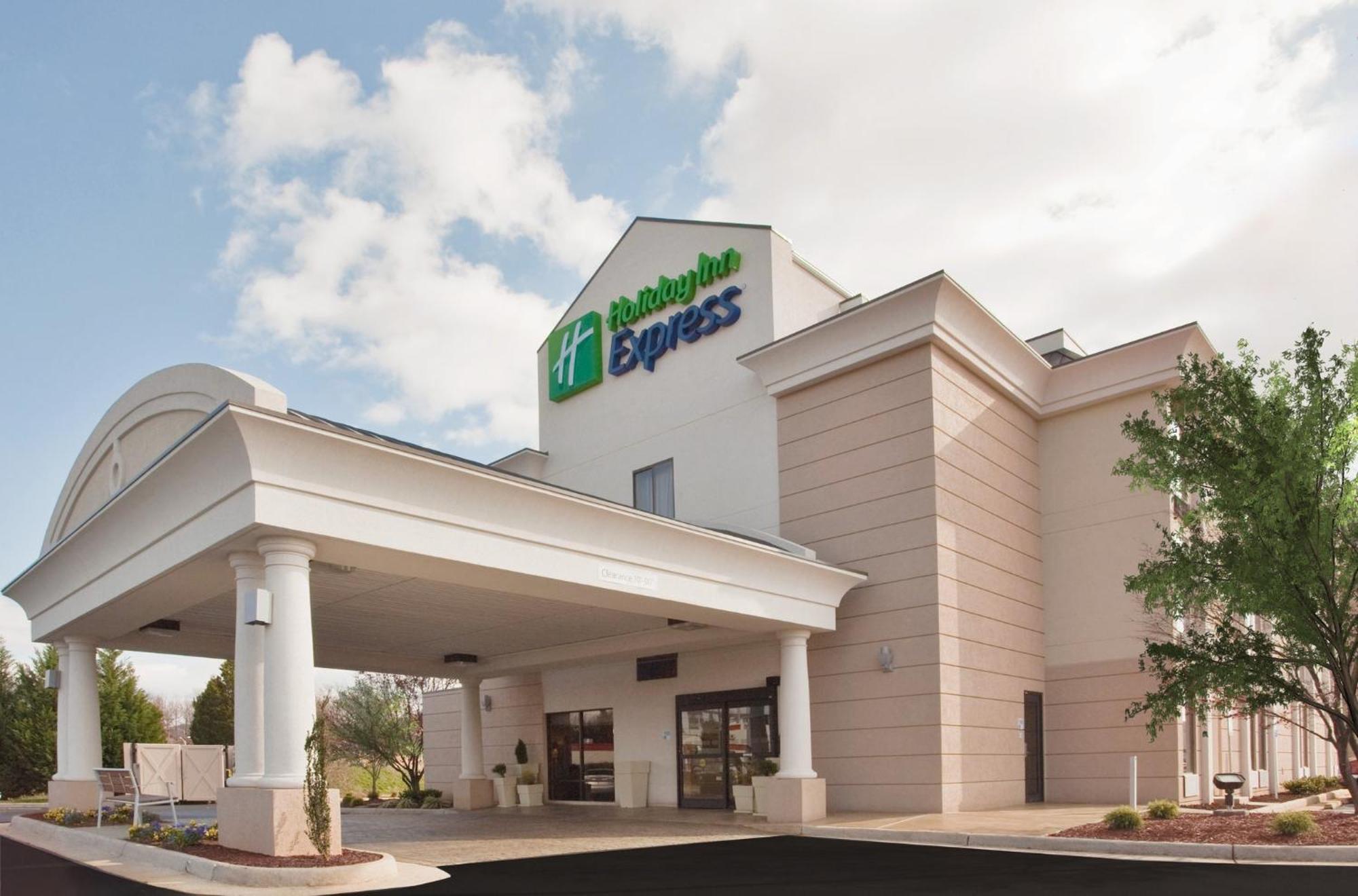 Holiday Inn Express Lynchburg By Ihg Exteriér fotografie